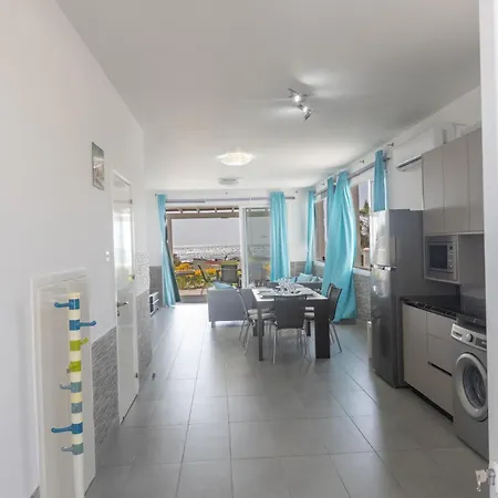 Villa Gorgona *