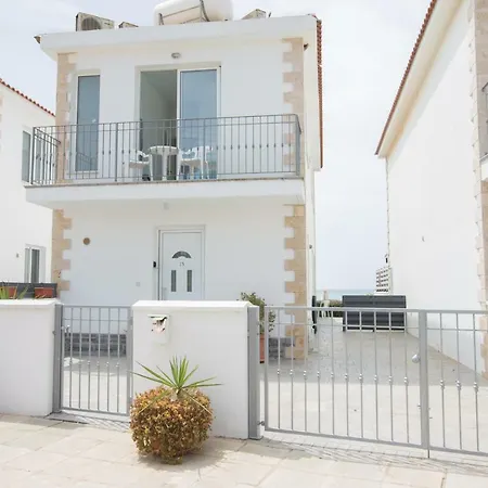 Gorgona Villa *